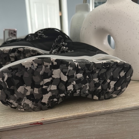 Black Hiking Boots - Picture 3 of 4